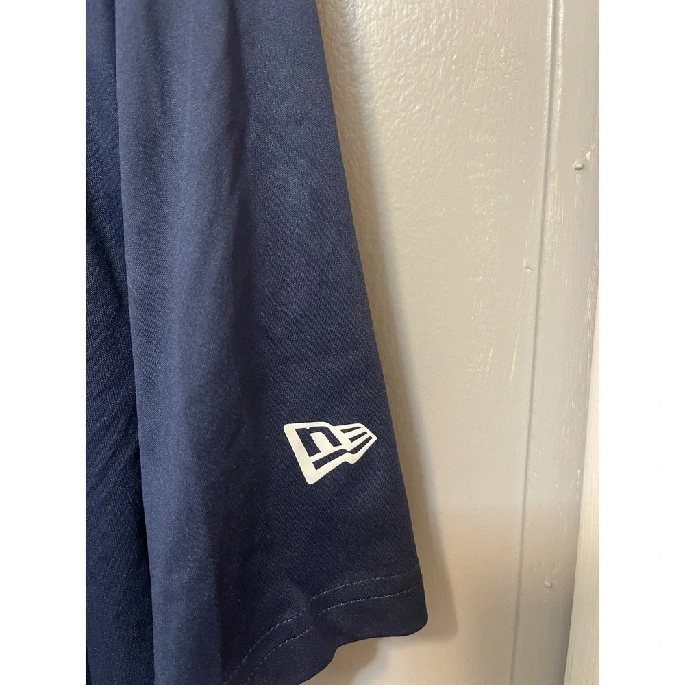 Tennessee Titans Nfl Football Team Apparel Blue Short Sleeve Size Large Shirt - Picture 4 of 4